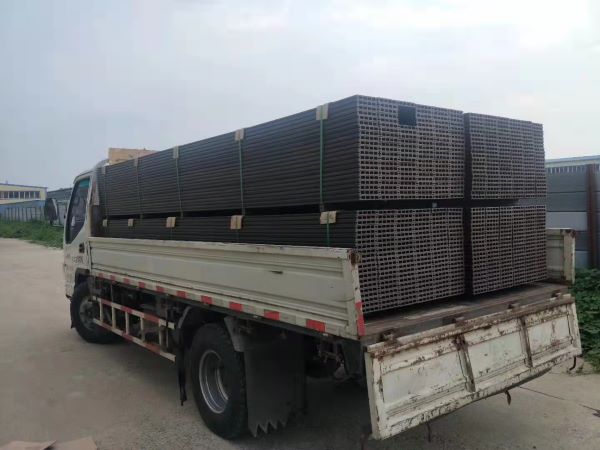 張家口木塑地板日常發貨